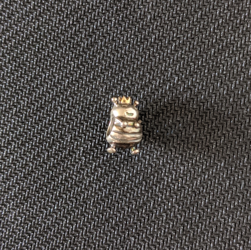 Pandora Queen Bee Charm